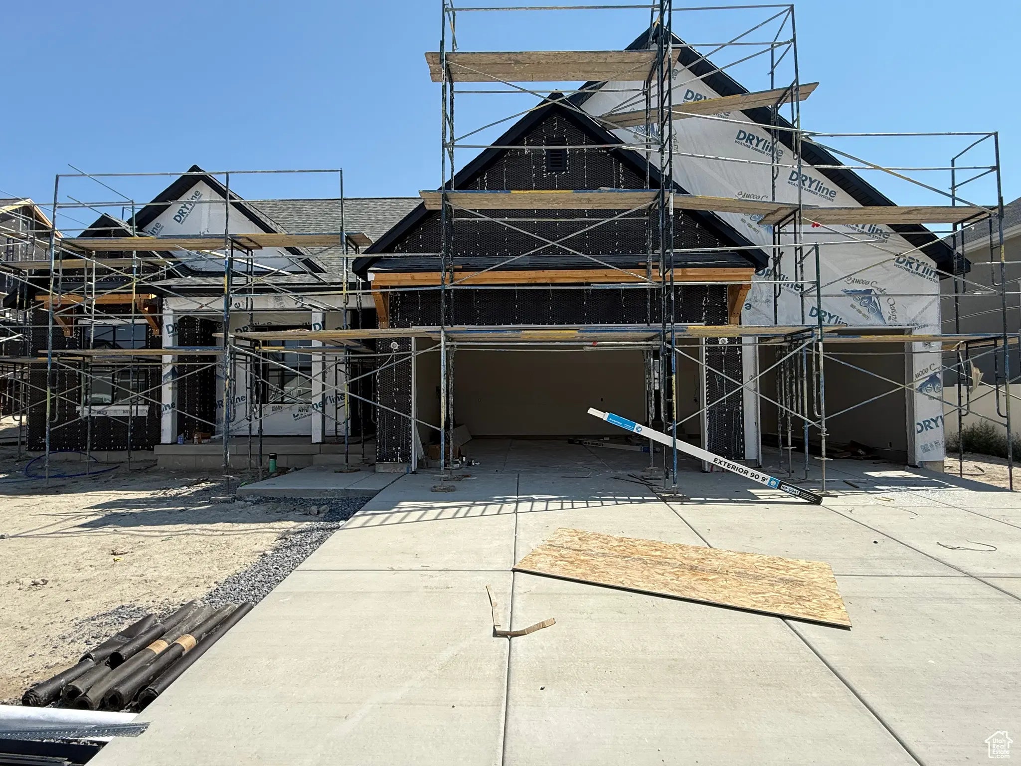 Photo of Listing #2104363