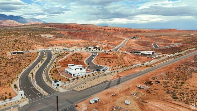 1534 N Altozano Rd 211, Washington