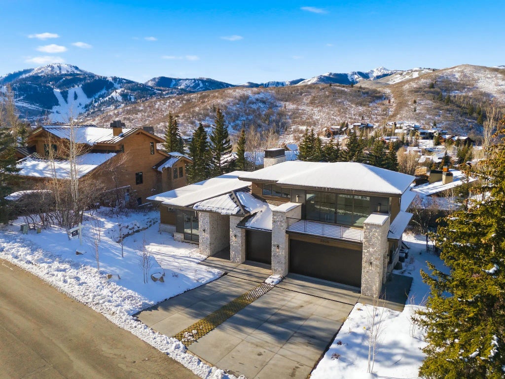3506 Oak Wood Dr, Park City