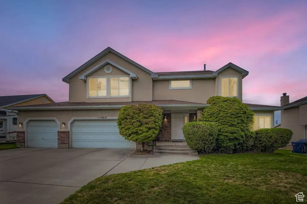 11966 S Bluff  View Dr Dr E, Sandy