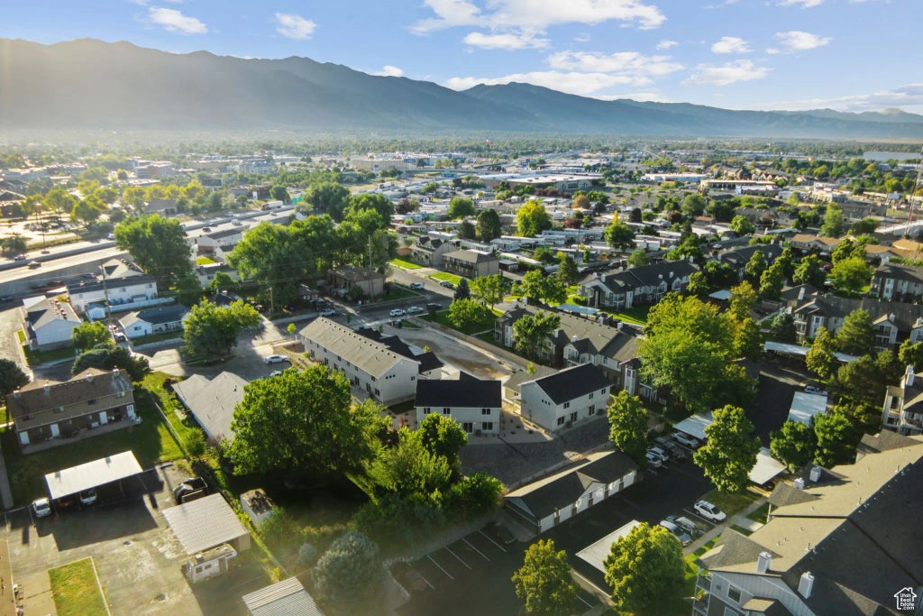 1615 N Angel St, Layton