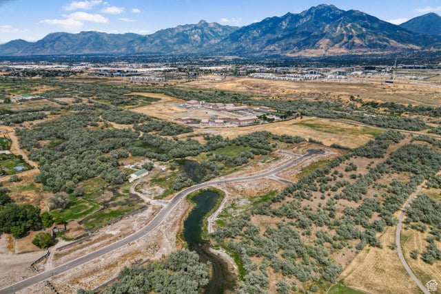 13702 S Lovers Ln, Riverton