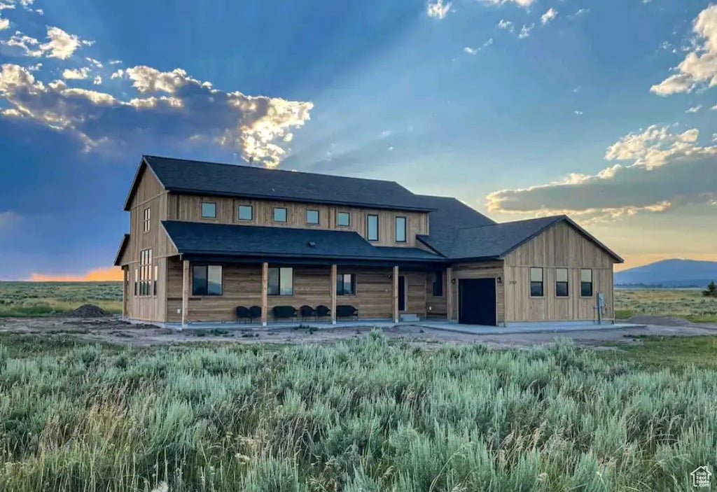 3757 Southshore Dr, Island Park