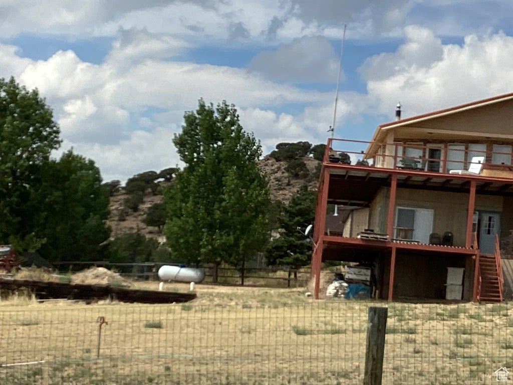 3 Red Cir 19, Manila