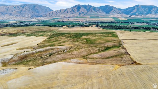 7500 S 1400 W, Hyrum