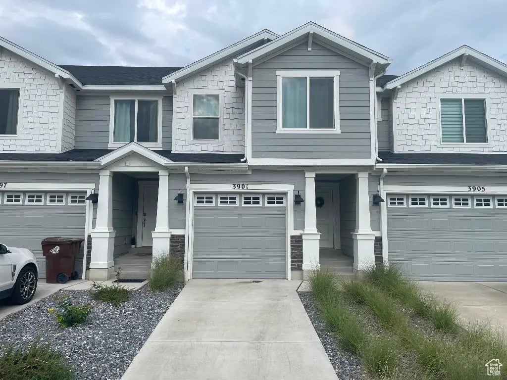 Photo of Listing #2108933