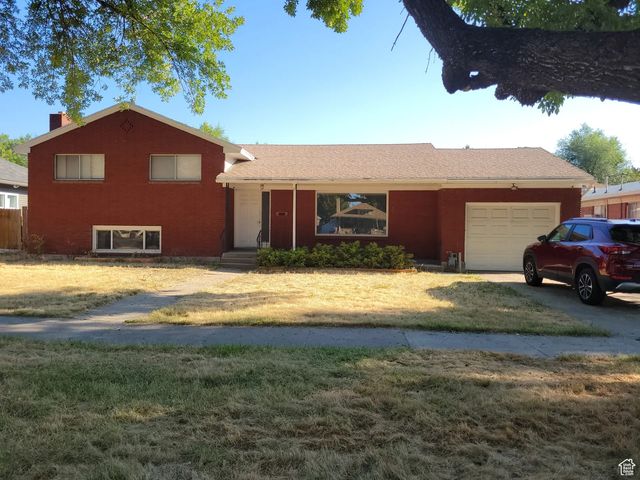 360 W 200 N, Logan