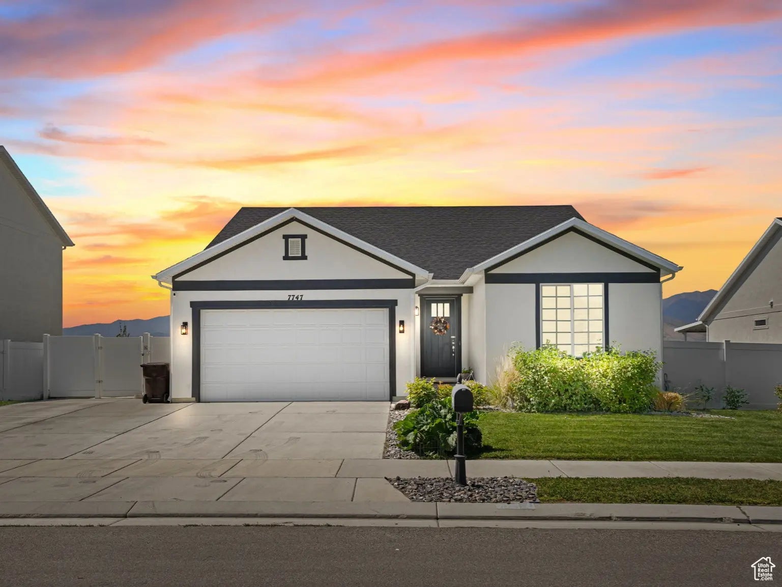 Photo of Listing #2109062