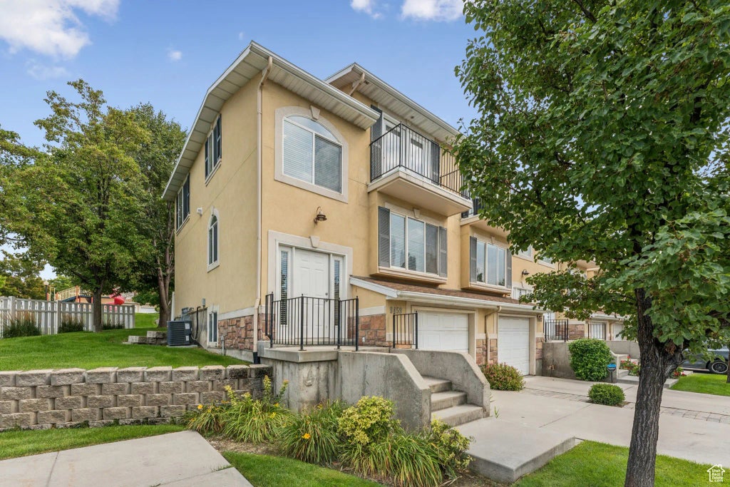 9459 S Fairway Dr, Sandy