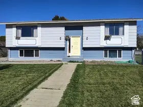 205 E Cherry View Ln, Orangeville