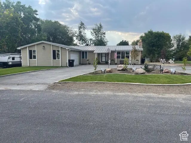 211 N 70 E, Malad City