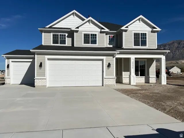 2396 W 2950 N 109, Farr West