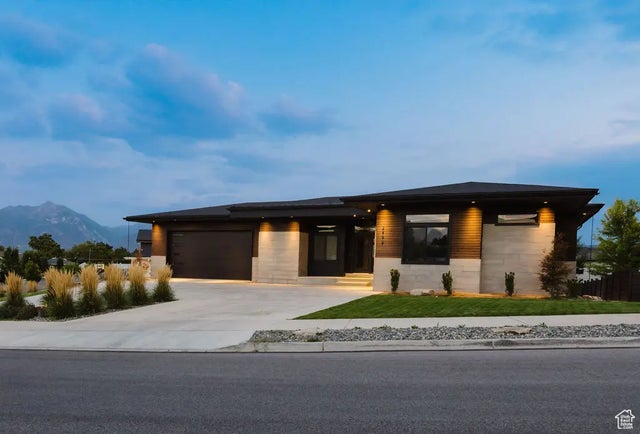 2777 W Urban Ridge Rd, South Jordan