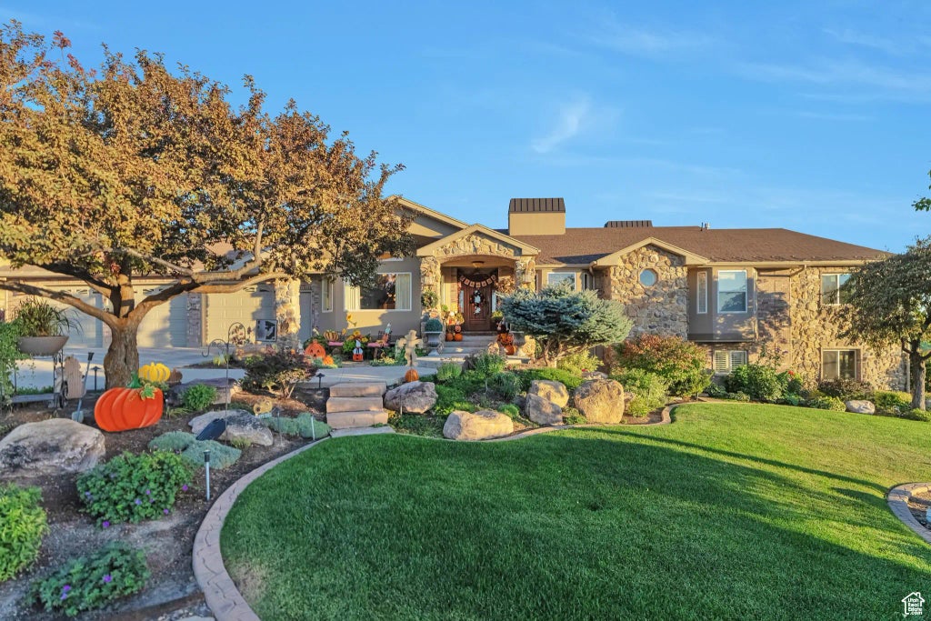 1040 E Canyon Rd, Hyde Park