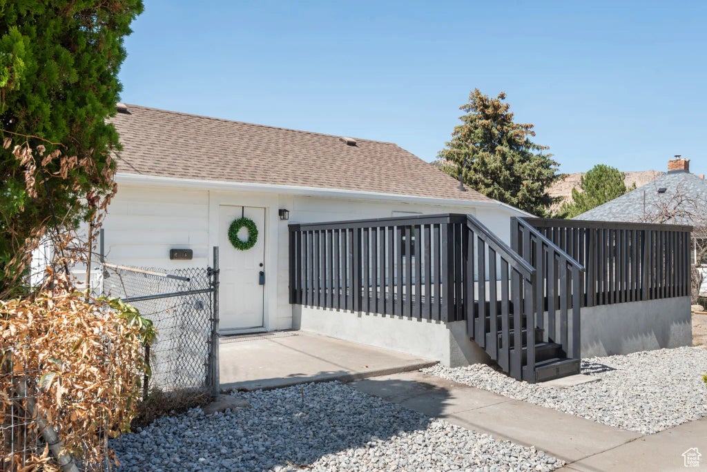 156 Duchesne St, Helper