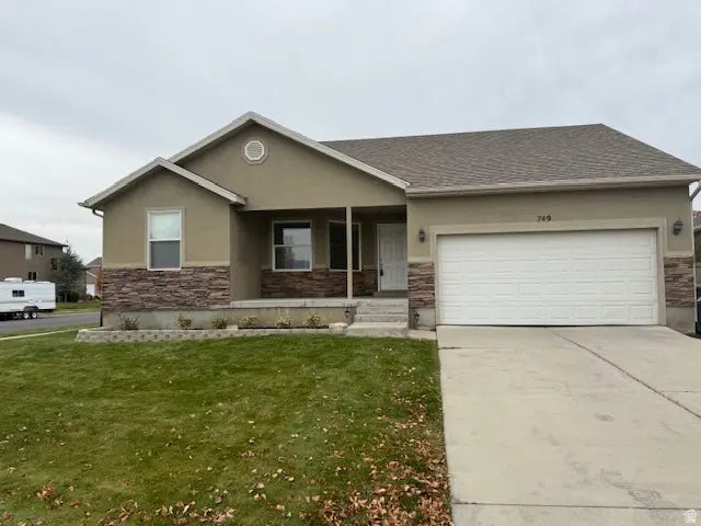 749 N Devonshire Dr, Saratoga Springs