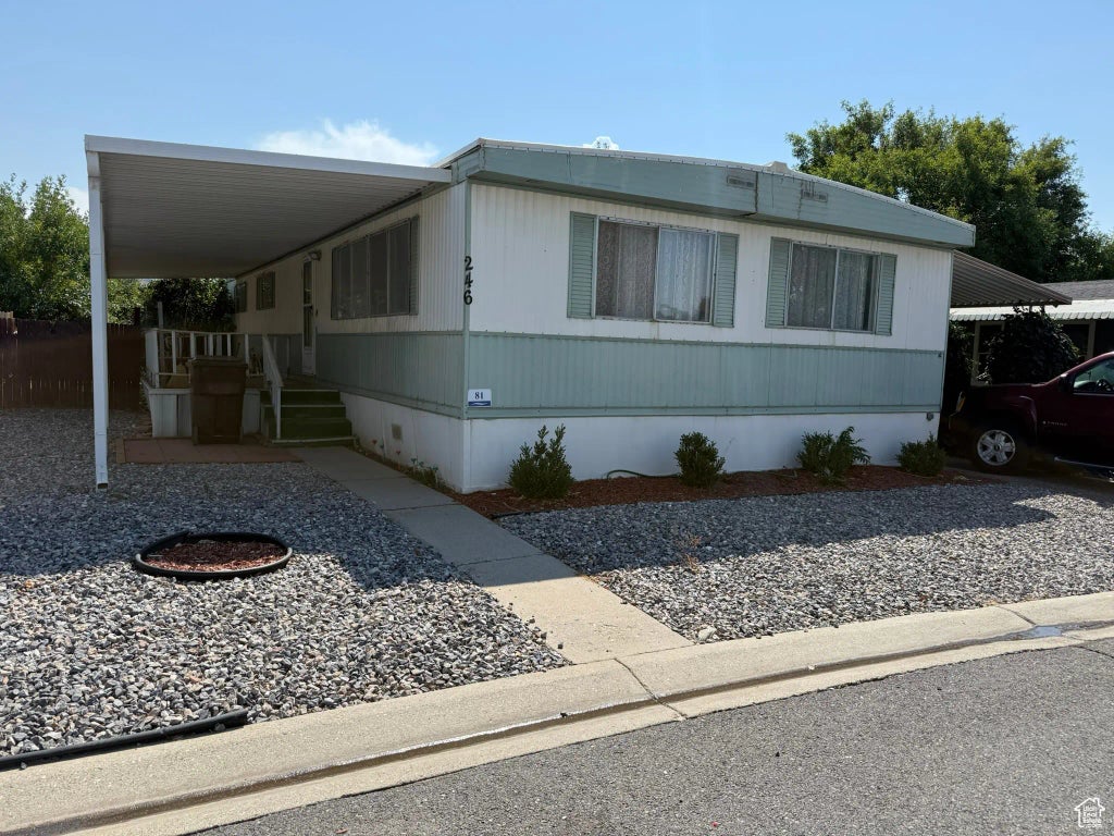246 Guenevere 81, North Salt Lake