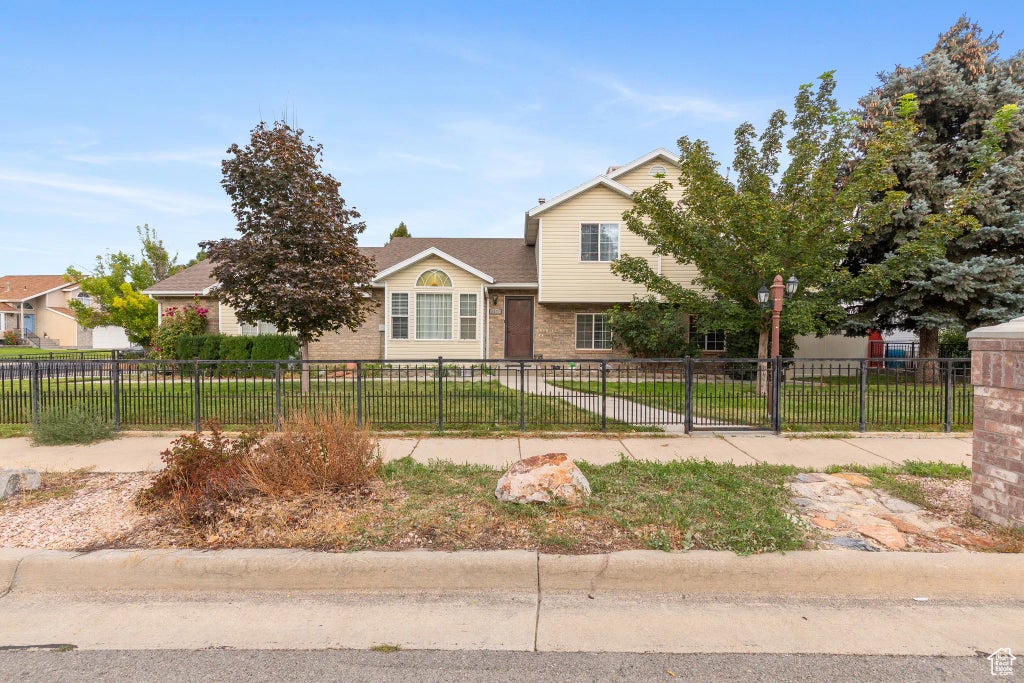 9871 S 4000 W, South Jordan