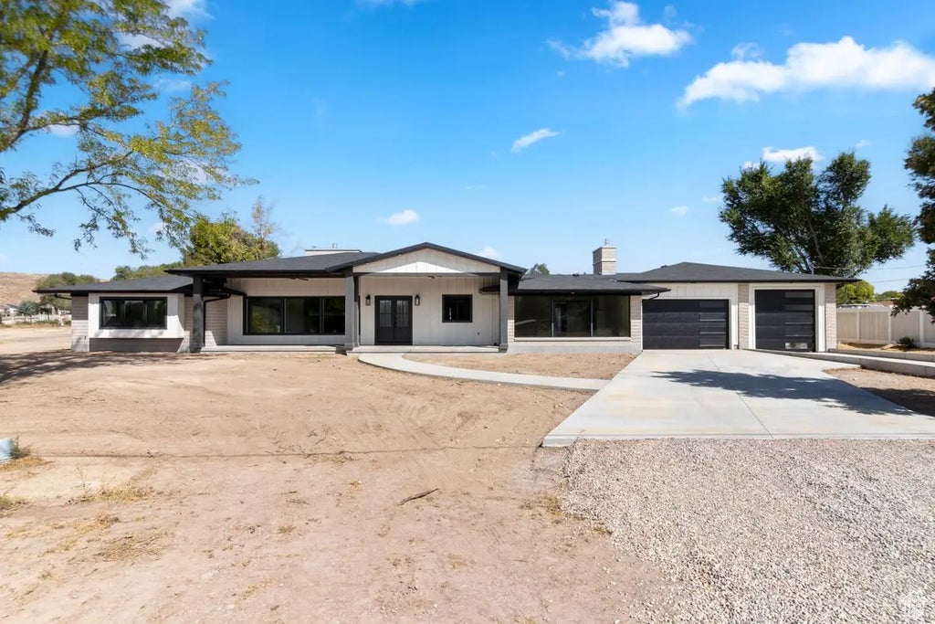 230 W Center St, Gunnison