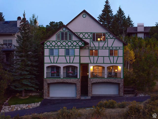 952 Schneitter Cir, Midway