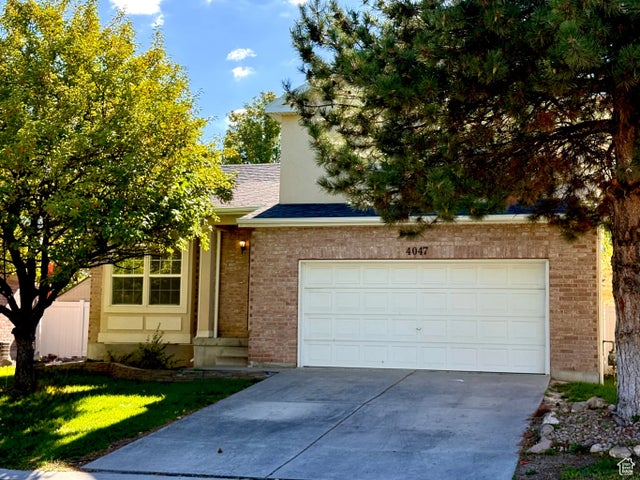 4047 Pine Grove Way, South Jordan