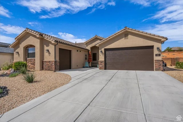 599 N Sandy Talus Dr, Washington