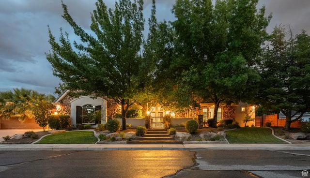 1019 S 900 E, St. George