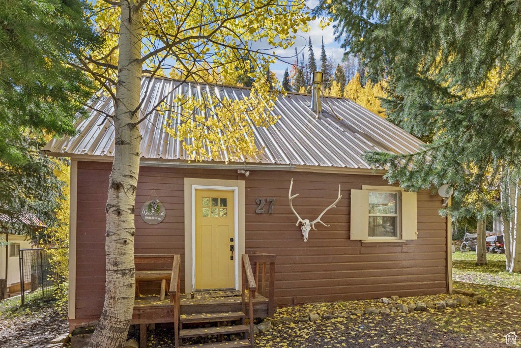 95 Black Diamond Rd, Scofield