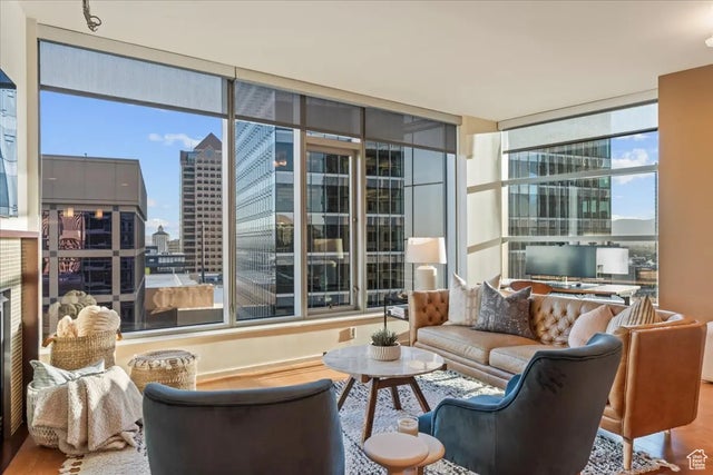 35 E 100 S 807, Salt Lake City