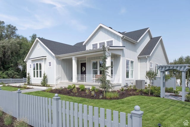 1963 E Charleston Ln, Holladay