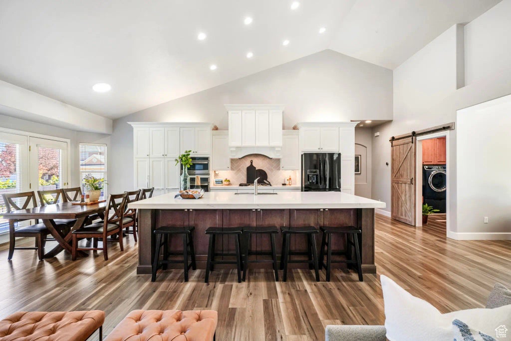 587 E Corner Canyon Dr, Draper