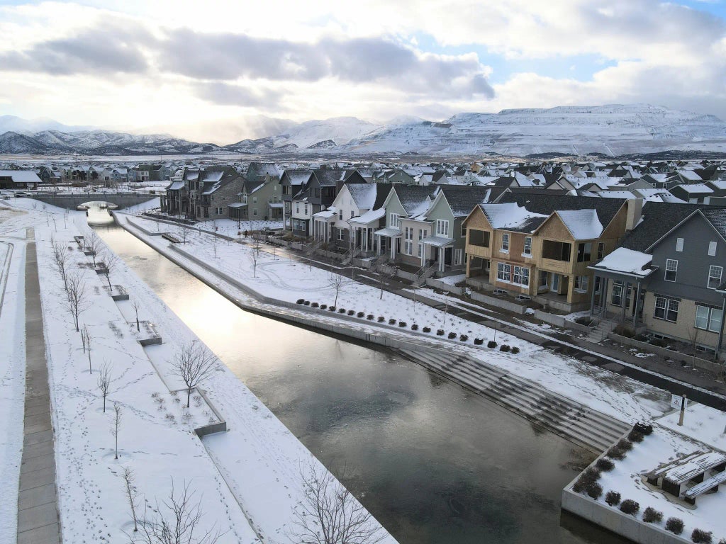 11373 S Watercourse Rd W 203, South Jordan