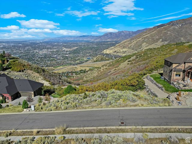 1349 E Elk Glen Dr N 33, Draper