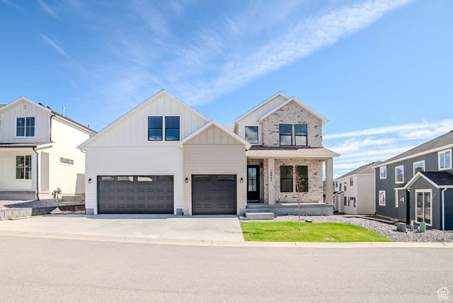 10941 S Little Sahara Dr, South Jordan