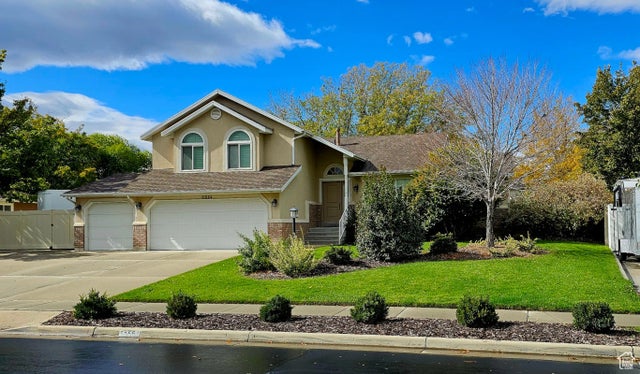 11664 S Lampton View Dr, South Jordan