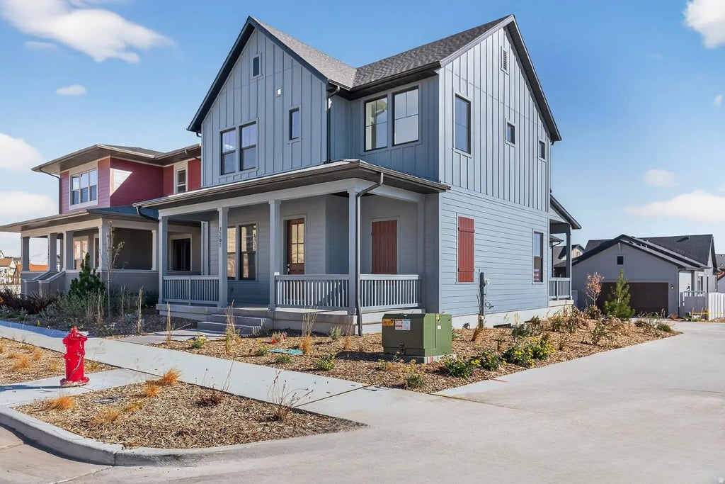 7261 W Hidden Hills Way, West Jordan