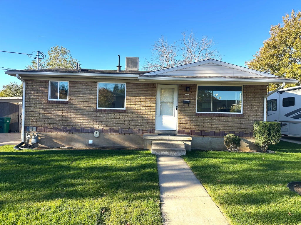 131 N Terrace Dr, Clearfield