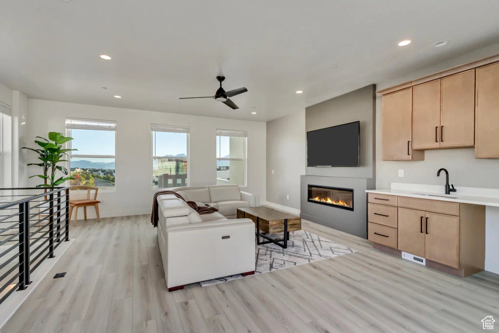 10974 W Lake Run Rd S 160, South Jordan