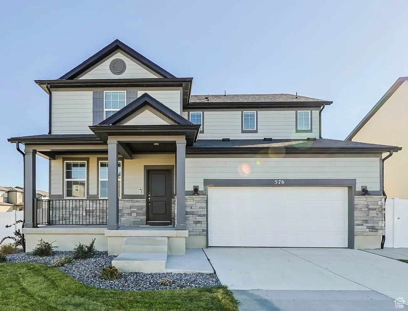 Photo of Listing #2118807