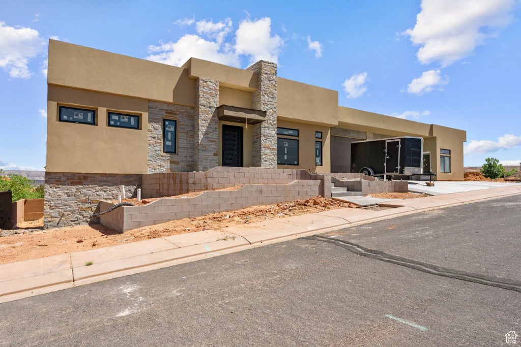 5496 Sand Ridge Dr., Hurricane