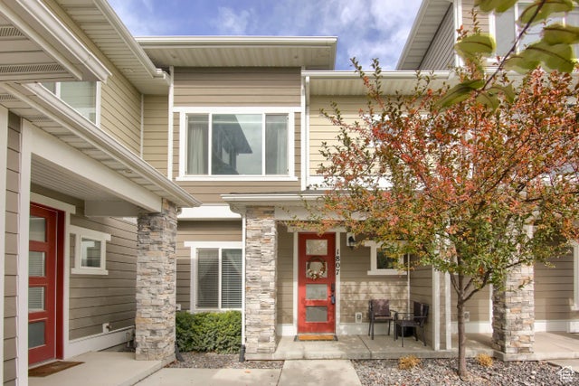 1807 W Ikaros Ln, South Jordan