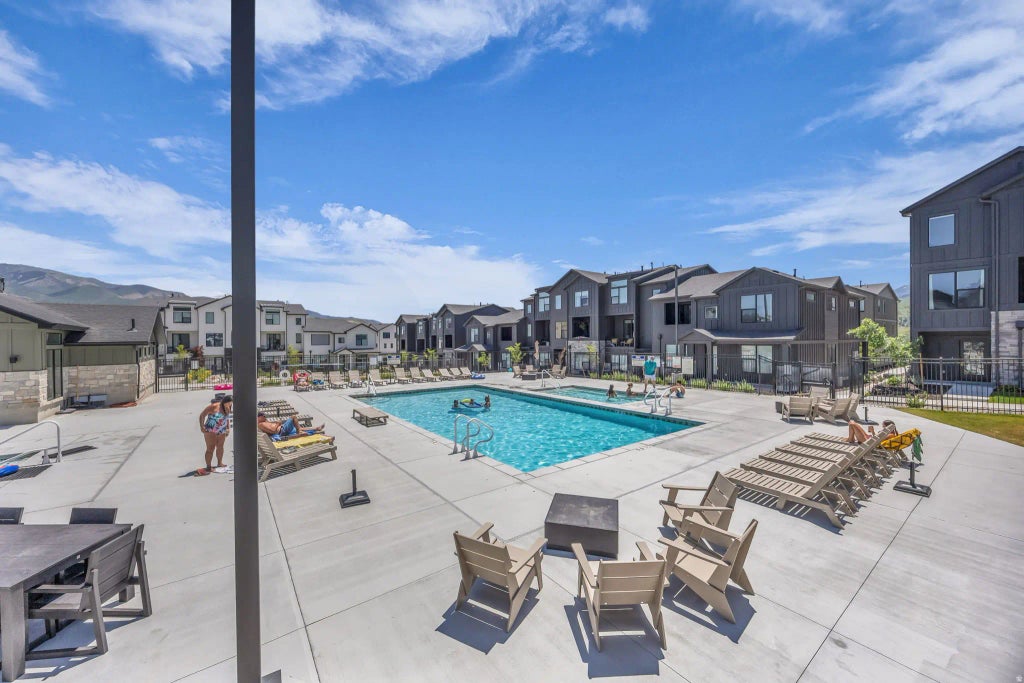 5930 Cardiff Pass Rd, Mountain Green