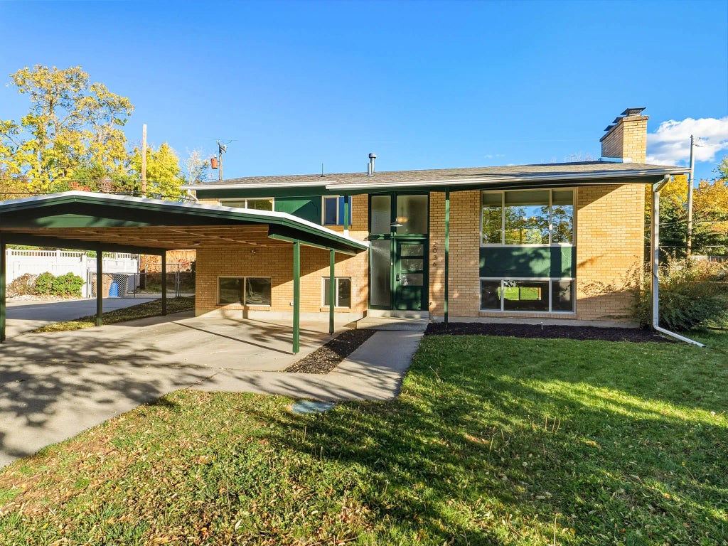 2036 E Highland View Cir, Salt Lake City