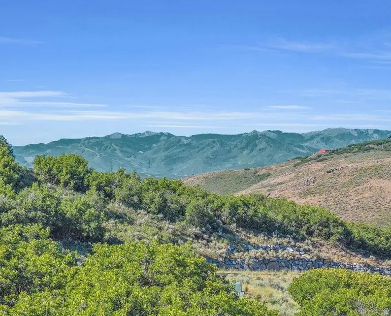 704 E Canyon Gate Rd 62, Park City