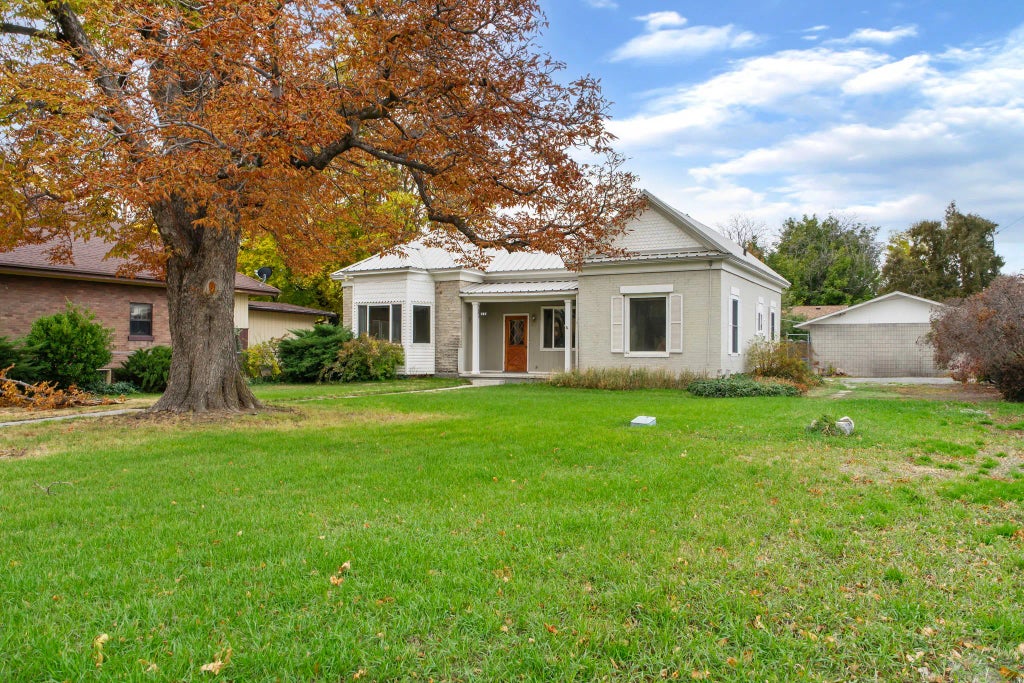 281 N Center St, Lehi