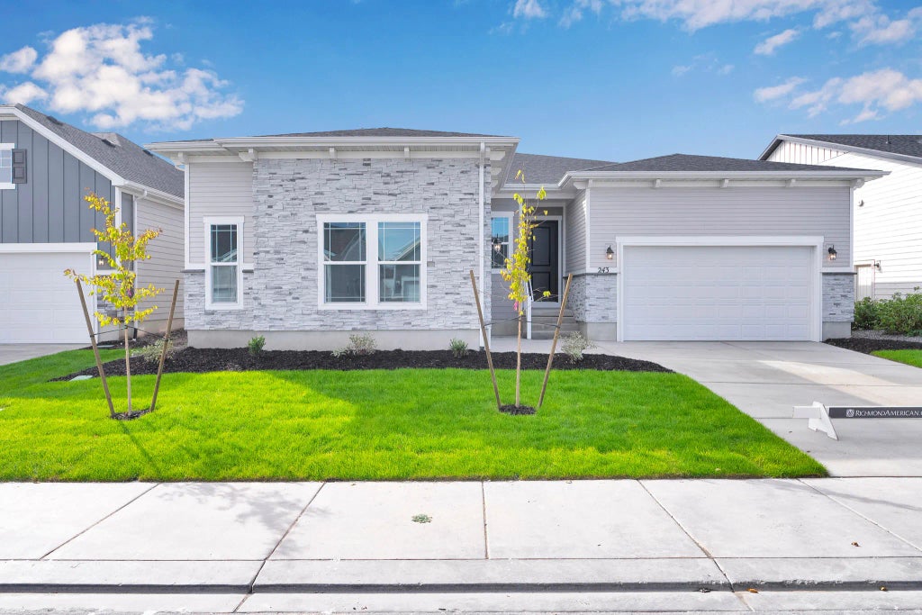 243 E Polaris Dr 106, Saratoga Springs