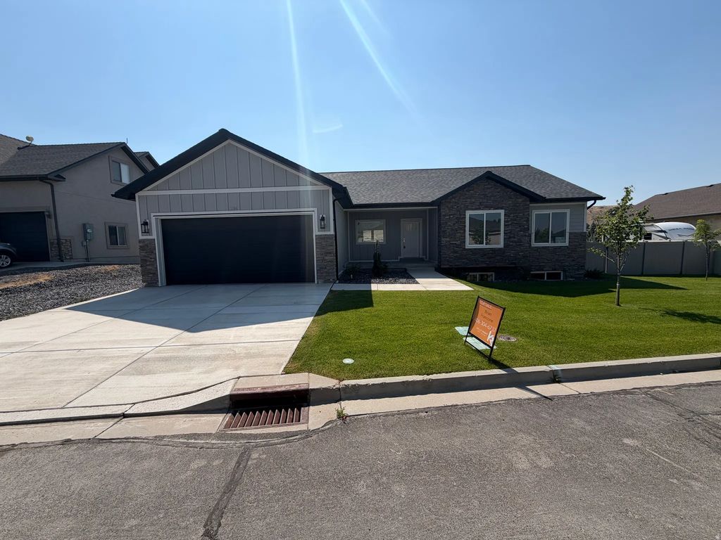 1186 Vista Ridge Dr, Santaquin