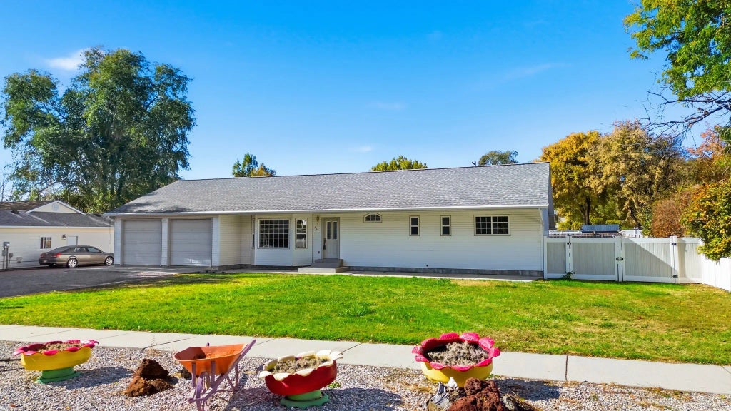 461 N 300 W, Malad City