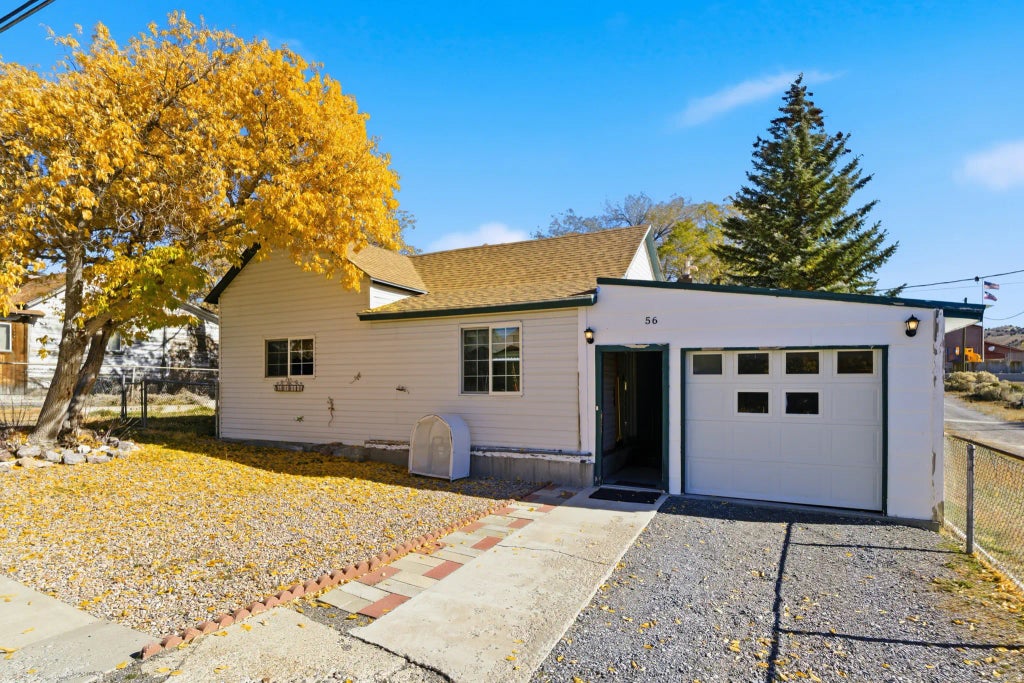 56 N Center St, Eureka