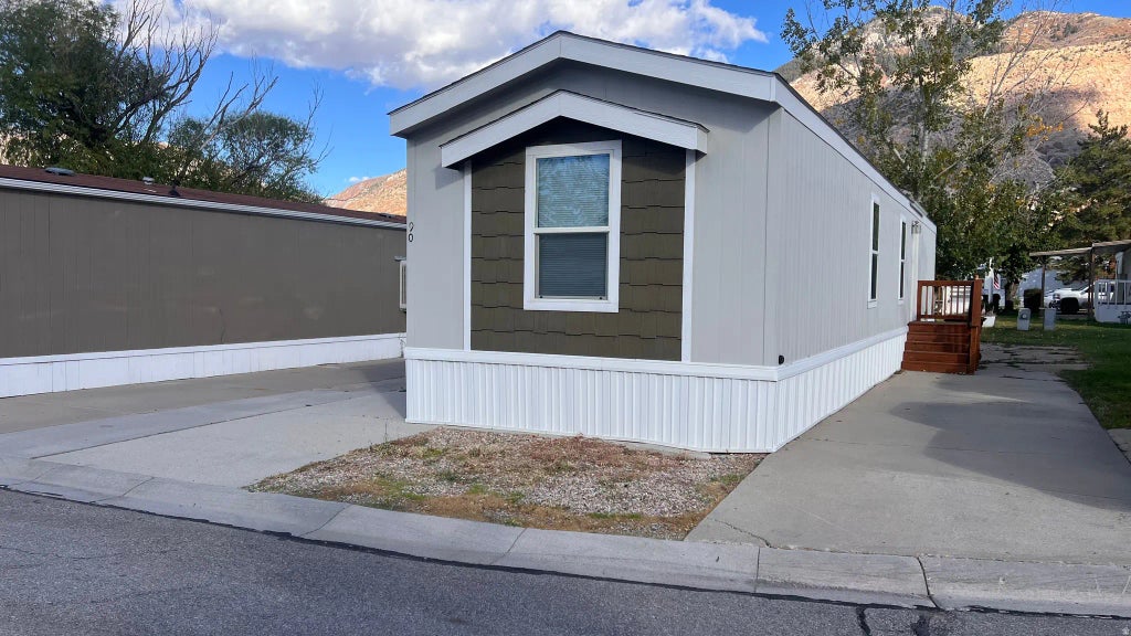 1010 N 525 E 90, Ogden